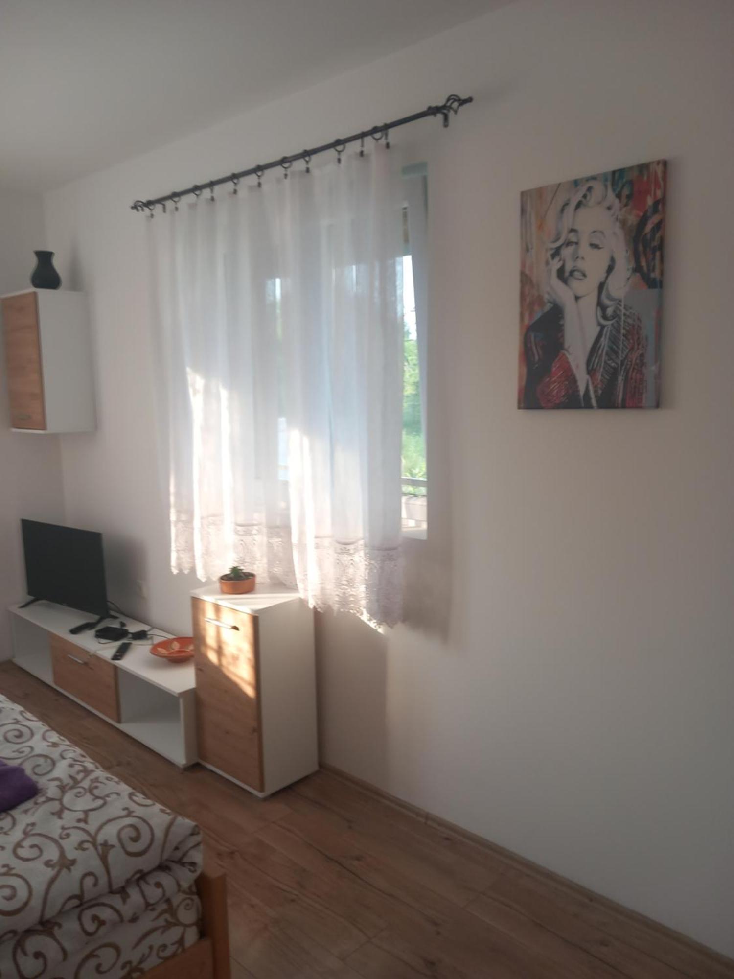Rm Castell Apartments Novi Sad Extérieur photo
