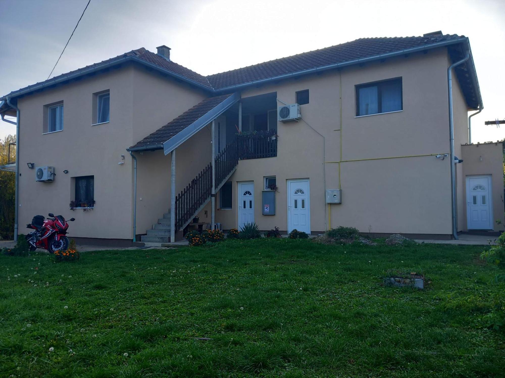 Rm Castell Apartments Novi Sad Extérieur photo